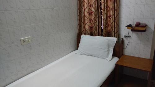 Teynampet House | Budget-Friendly Thangam Balaji Guest House Near US Consulate