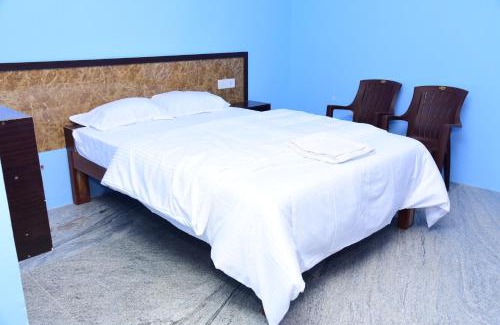 Karaikudi Hotel | Explore Thangam Residency: Family-Friendly with Breakfast