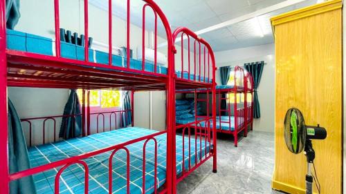 Cam Ranh House | Oceanfront Thanh Nhi Homestay with Breakfast & Kids’ Play Areas