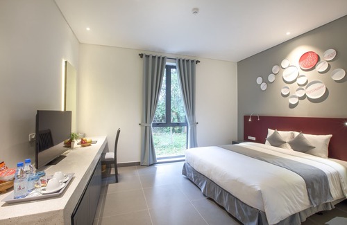 Phong Dien Hotel | Relaxing Getaway at Thanh Tan Hot Springs by Fusion
