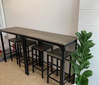 Don Muang Apartment | Pet-Friendly Retreat: Thanyaporn Guest House in Don Mueang