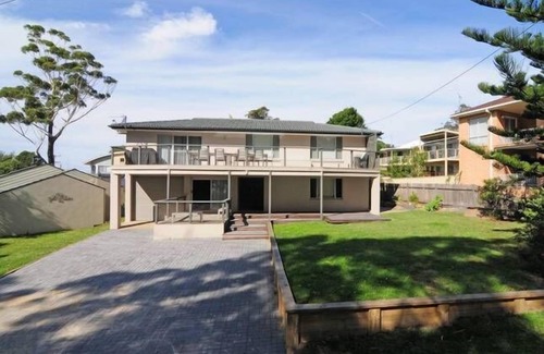 Vincentia House | Experience Unmatched Comfort at That House At Vincentia