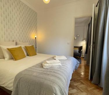 Sao Joao de Deus House | Vintage Oceanfront Suite - Guest Rated 9.5/10
