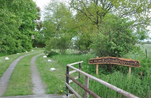 Butjadingen House | Relax at Thatchdachkate Sillenserwisch – Pet Friendly & Family-Oriented