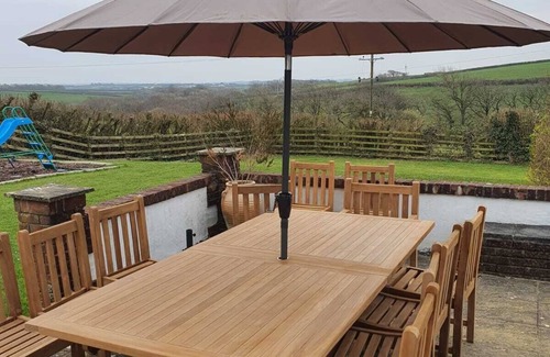 Bude Cottage | Idyllic Cottage with Private Indoor Pool and Ocean Views