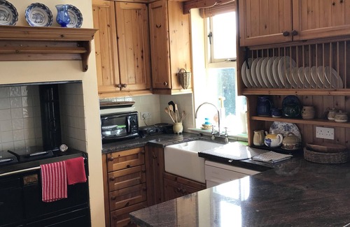 Doolin House | Elegant Cottage in Doolin with Oceanfront Views & Pool