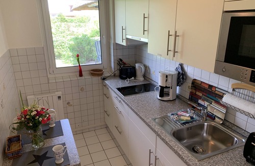 St. Peter-Ording Apartment | Idyllic Düwelswarft Apartment Palstek with Ocean Views