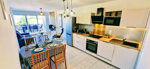Sete Apartment | THAU-INDIGO, Appt Neuf, Standing, Prox Plages, Terrasse, Parking, Climatisé