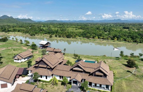 Tha Yang Bed & Breakfast | Discover THAYANG SKI: Pet-Friendly Retreat with Pool