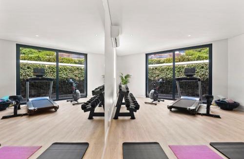 Camps Bay Villa | Exquisite Oceanfront Retreat at The 11 Camps Bay Villa