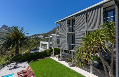 Camps Bay Villa | Exquisite Oceanfront Retreat at The 11 Camps Bay Villa