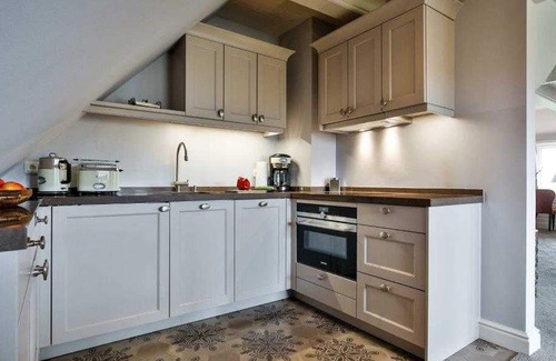 Kampen Apartment | Discover "The 12" in Kampen, Sylt with Oceanfront Views