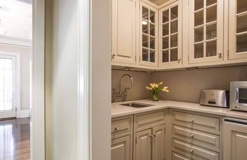 Village of East Hampton Hotel | Indulge at The 1770 House Restaurant & Inn, Rated 9.8/10