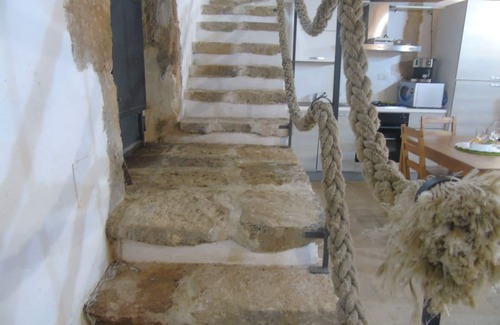 Noto House | Experience the 1800s Nest House at Vendicari Reserve