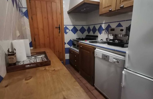 Alcanizo House | Discover The 20th Century Knocker: Rated 10/10, Pet-Friendly!