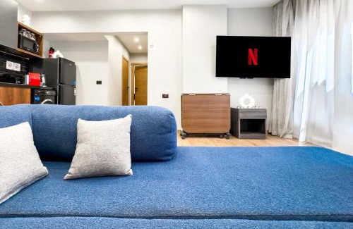 Heliopolis Apartment | The 2BDR Obsidian Jacuzzi Stay 5min to CAI Airport