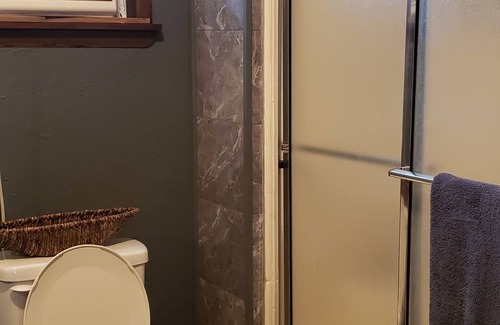Love County House | Discover The 36 House: A Cozy Dog-Friendly City Retreat