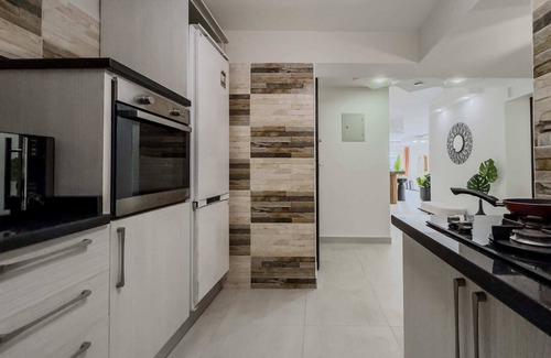 An-Nuzhah Apartment | The 3bdr Avant-garde Residence 5 min to Airport