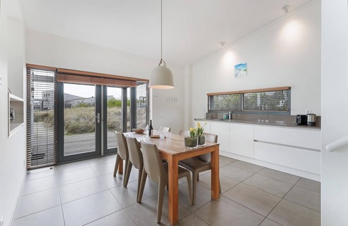 Ouddorp House | Pet-Friendly Villa Super VIP with Ocean Views and Terrace