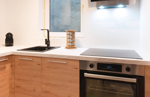 Jarny Apartment | Experience Comfort at the 4* Rose Dragée Apartment