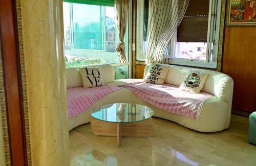 Cherrat Villa | The 6-Suite Beachfront Villa