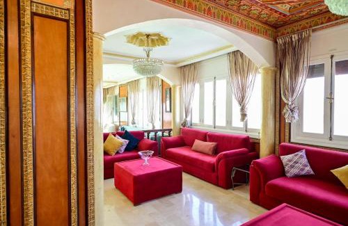 Cherrat Villa | The 6-Suite Beachfront Villa