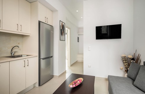 Ipsos Apartment | The 7 Suites, An Elegant Living in Ipsos by Konnect