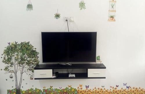 Batu Pahat House | Cozy Retreat at The 88 Homestay - Rated 8.5/10 by Guests