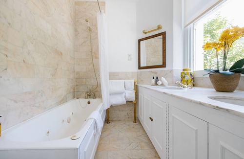 Pembridge Hotel | Tranquil Getaway at The Abbey Notting Hill with Spa & Breakfast
