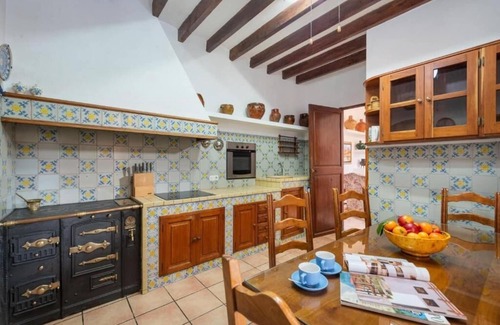 Palma de Mallorca Villa | Beautiful Mallorquina House in Palma with Pool & Garden