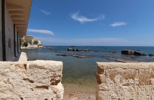 Santa Lucia Apartment | Coastal Retreat at The Abode of Dionysus by the Sea