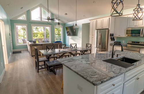 Nancy House | Experience Lakeview Bliss at The Abundant Life on Lakeshore