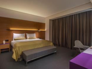 Al Majaz Hotel | Experience The Act Hotel Sharjah: 5-Star Comfort & Amenities