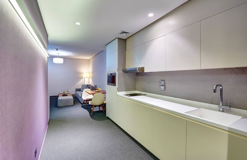 Al Majaz Hotel | Experience The Act Hotel Sharjah: 5-Star Comfort Awaits