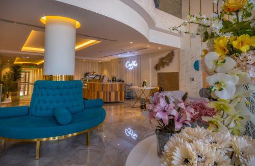 Dammam Apartment | Discover The Address Palace Apartments: Oceanfront Retreat