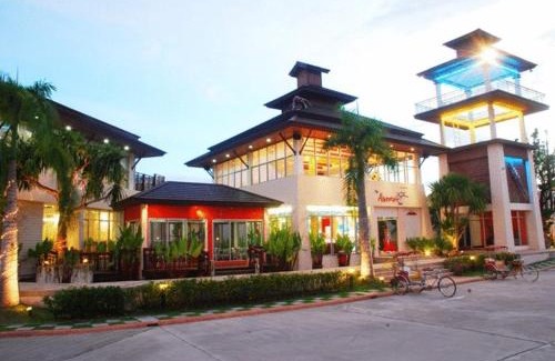Nong Hoi Hotel | Budget-Friendly Stays at The Adventure Hotel with Breakfast