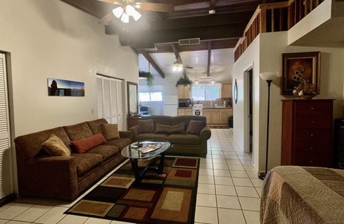 Sedona Apartment | Explore The Adventure Studio: Pet Friendly & Spa Amenities