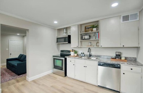 North Mountain House | The Affordable Oasis
