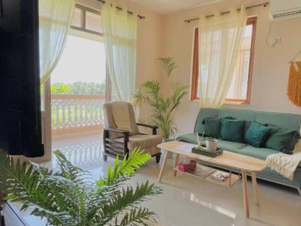 Sindhi Camp Hotel | Experience Comfort at The Air View Hotel with Family-Friendly Amenities