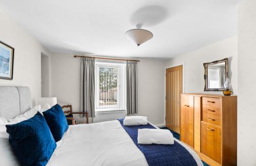 Carnoustie House | Experience The Albatross: Pet & Child Friendly Getaway
