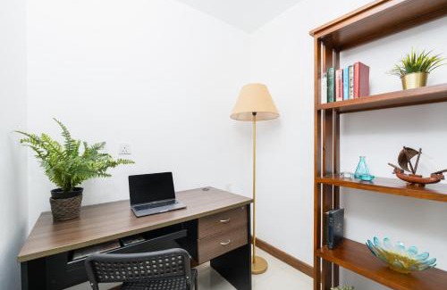Bambalapitiya Apartment | The Alfred Fern - Modern 2-Bedroom Apartment with Pool in Prime Colombo 3
