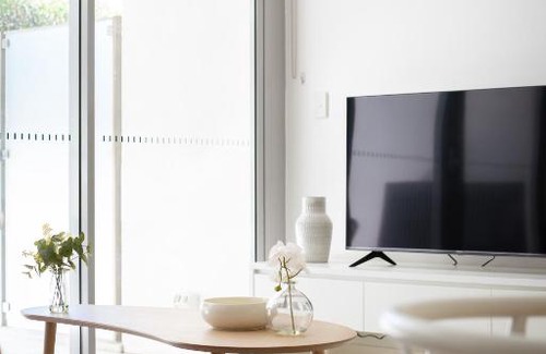 Surry Hills Apartment | Explore The Alta Apartments: Family & Pet-Friendly Retreat