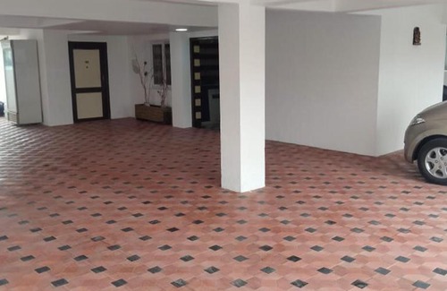 Thoraipakkam Hotel | Comfortable Stays at The Altruist Business Hotel Trinetraa