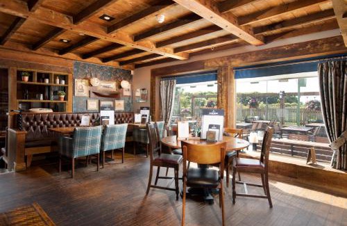Amble Hotel | Discover The Amble Inn: Pet-Friendly & Family Welcoming