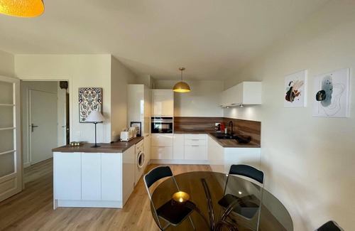 Benerville-sur-Mer Apartment | Oceanfront Ammonite Suite with Spacious Balcony & Kitchen