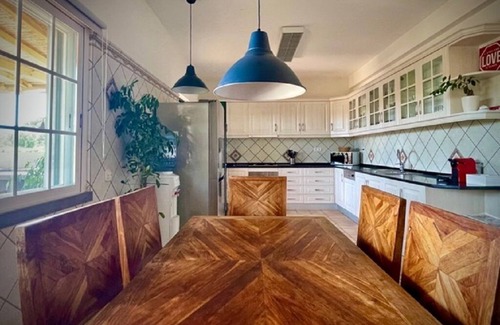 Olhao Villa | Elegant Villa with Ocean View, Just 4 Minutes to the Beach!