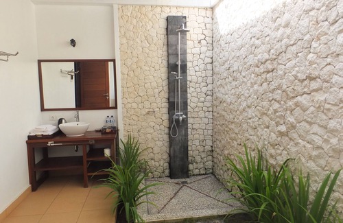 Tejakula House | Inviting Getaway at The Amrita Salt Farm Villas