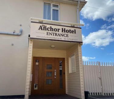 Skegness Hotel | Convenient Stay at The Anchor Hotel & Bars with Breakfast