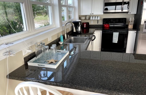 Scarborough Cottage | Explore The Anchorage Cottage: Oceanfront Retreat in Maine