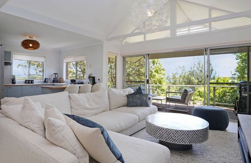 Hawks Nest House | The Anchorage Retreat
